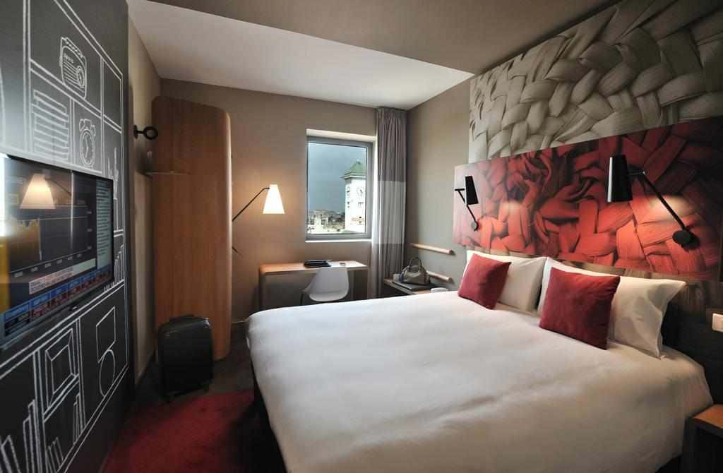 Hotel image 1